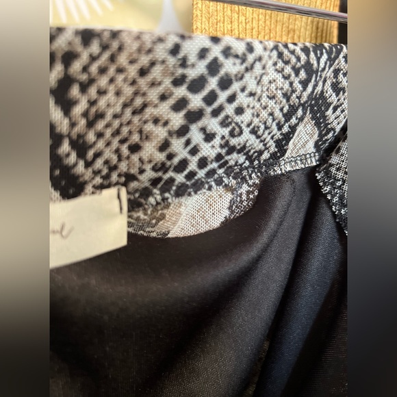 A Beautiful Soul Aiden Snakeskin Skirt - Picture 8 of 11